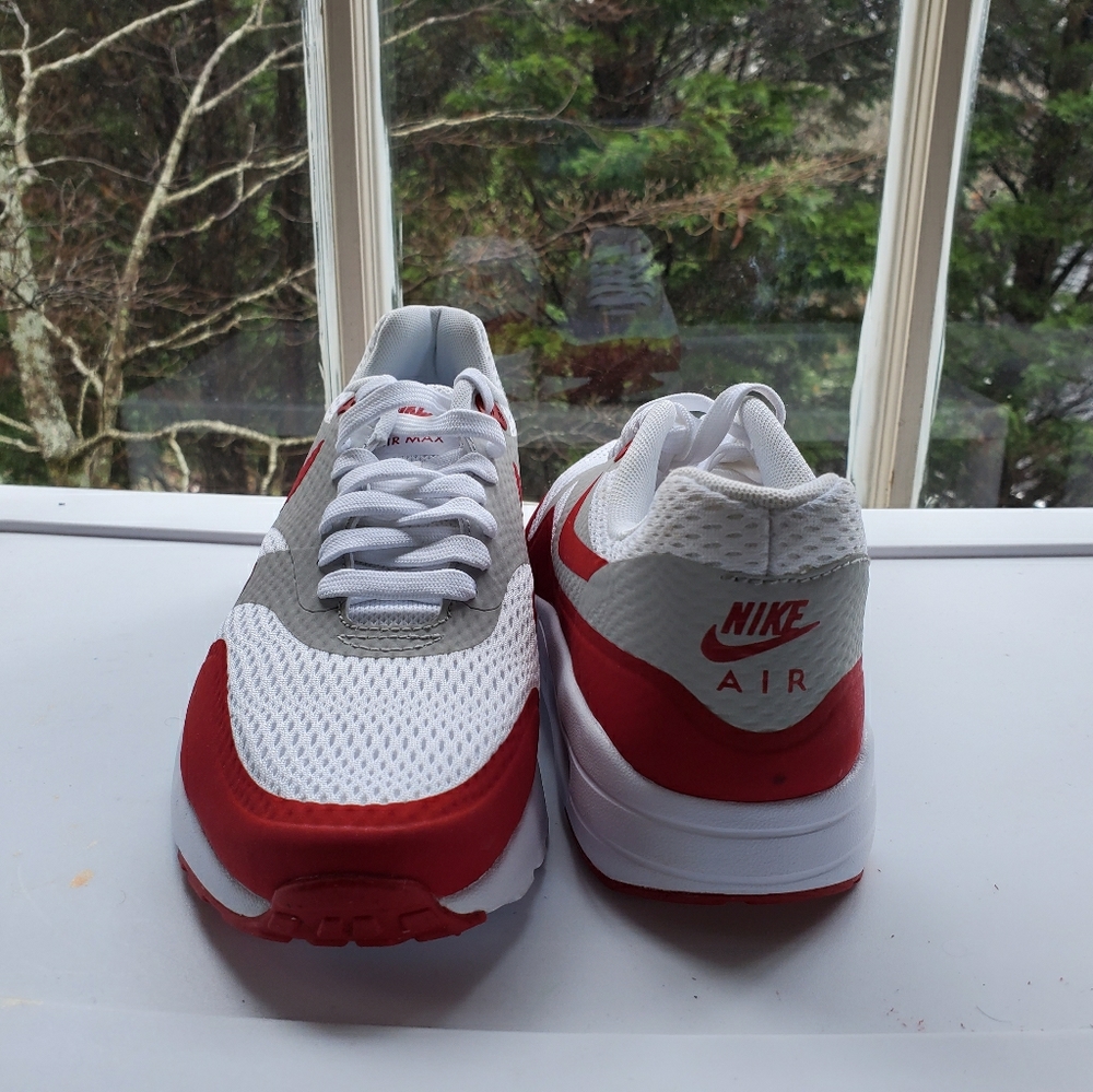 Nike Air Max 1 Ultra Essential